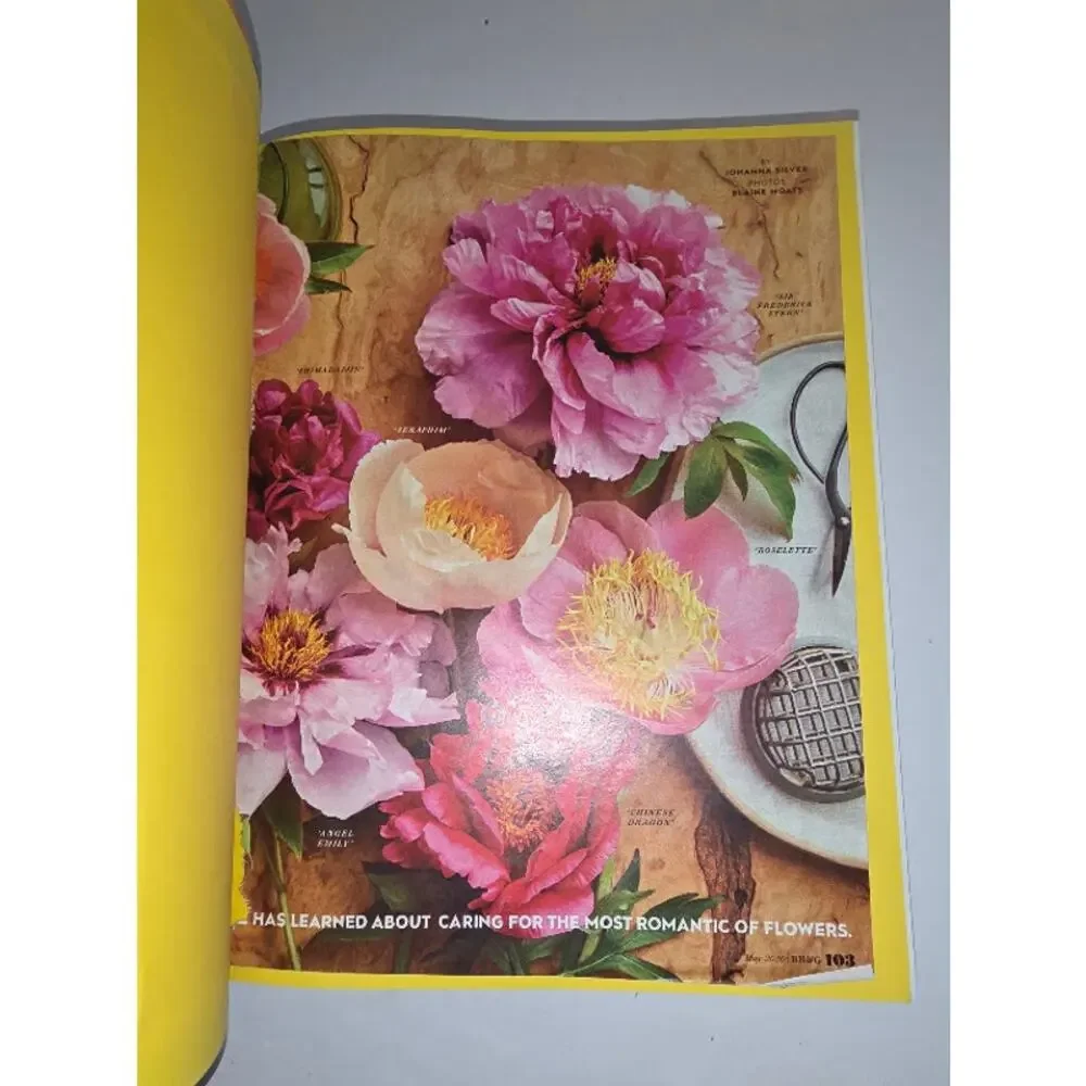 The New Sunset Western Garden Book Revised & Updated - Ultimate Gardening Guide